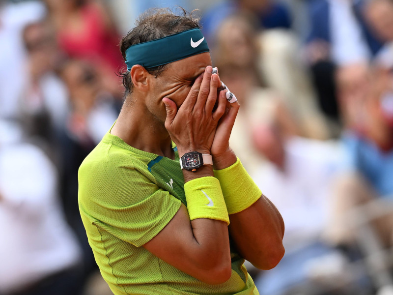 Rafa Nadal, emocionado tras un partido en Roland Garros