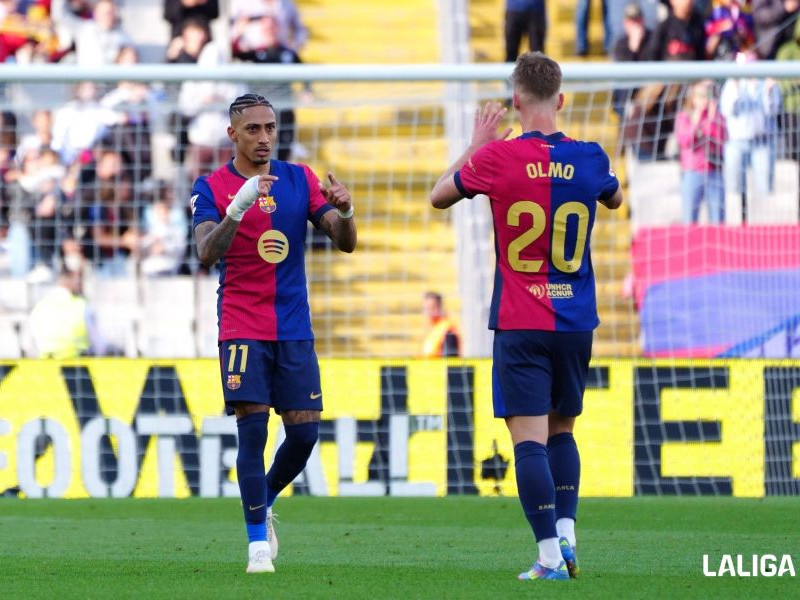 Gol de Dani Olmo (Barcelona, 2 - Celta, 3)