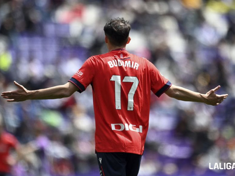 Gol de Budimir (p) (Valladolid, 1 - Osasuna, 3)