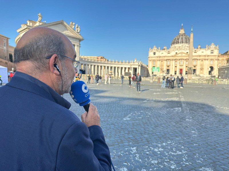 Ángel Expósito informa de la última hora desde el Vaticano