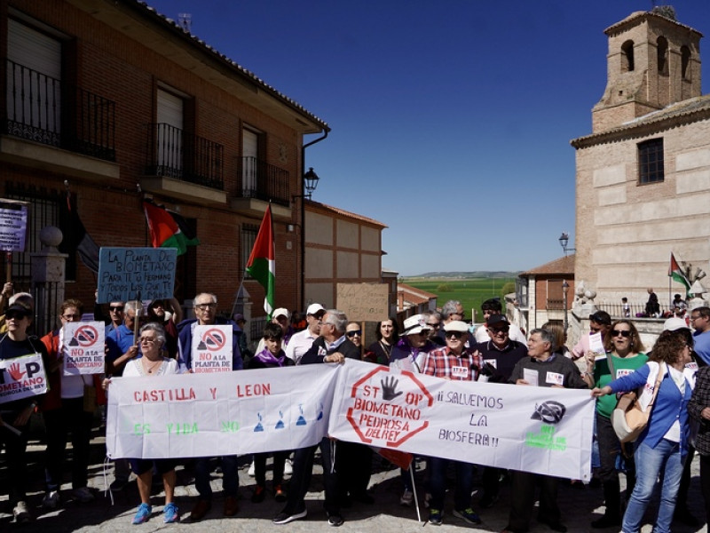 Las plataformas en contra de las macrogranjas y plantas de biogás unen sus voces en Villalar