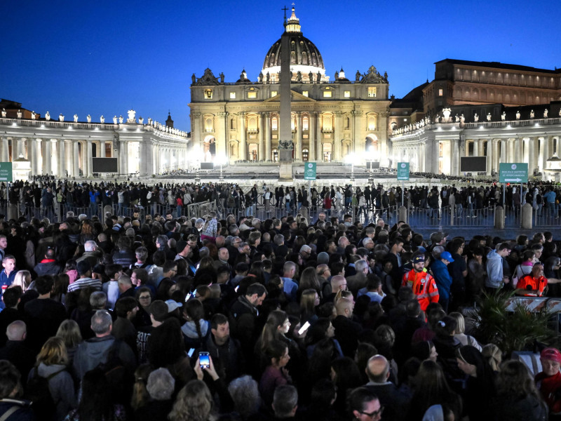 Un ex GEO cuenta cómo se organiza el dispositivo de seguridad para el funeral del Papa: "Hay códigos, la comunicación es bestial"