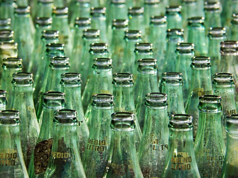 Botellas de vidrio