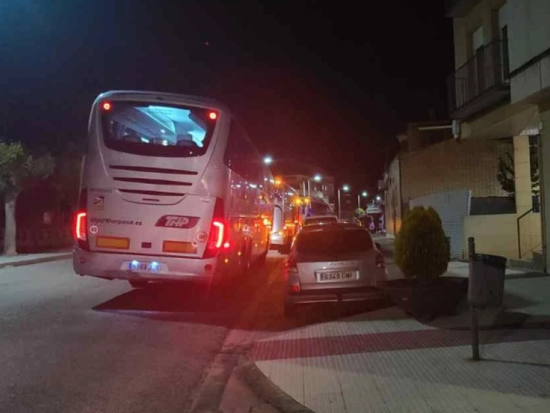 Traslado en autobús a Zaragoza de las personas atrapadas en el tren parado en Alhama