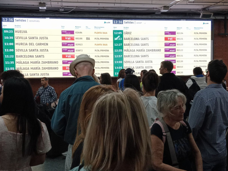 Estación de Atocha una día después del apagón