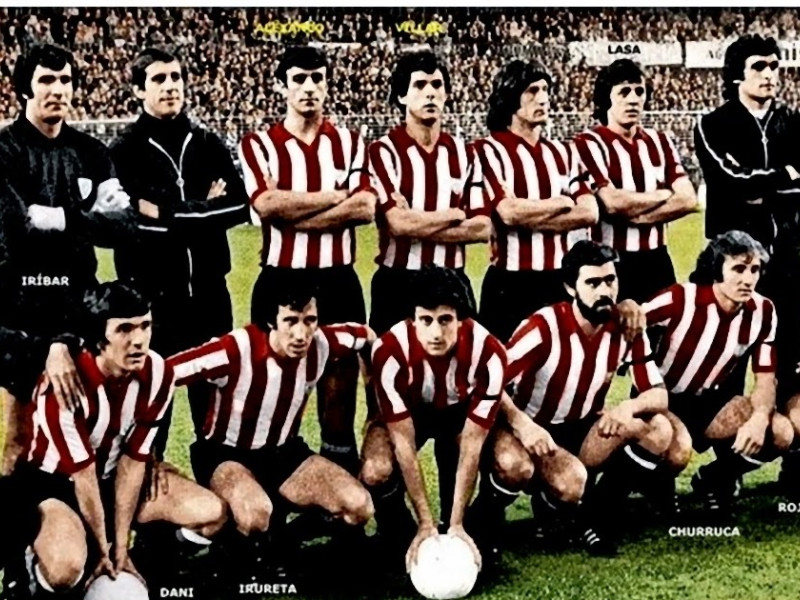 ATHLETIC CLUB. Temporada 1976-77. Iríbar, Astrain, Alexanco, Villar, Escalza, Lasa y Zaldúa. Carlos, Dani, Irureta, Amorrortu, Guisasola, Churruca y Rojo I. ATHLETIC CLUB 2