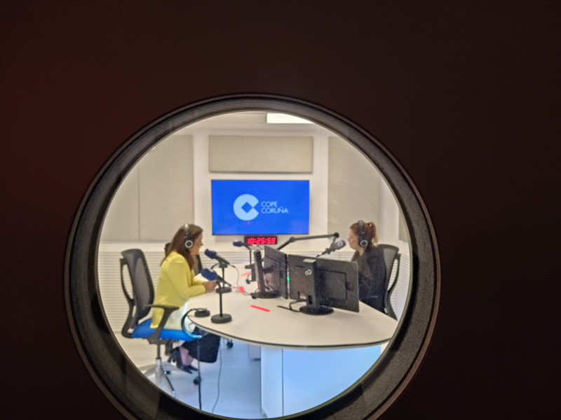 Inés Rey, alcaldesa de A Coruña, en los estudios de COPE Coruña