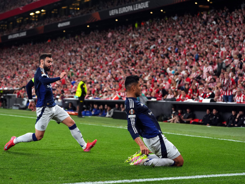 Casemiro celebra el gol del Athletic - Manchester United