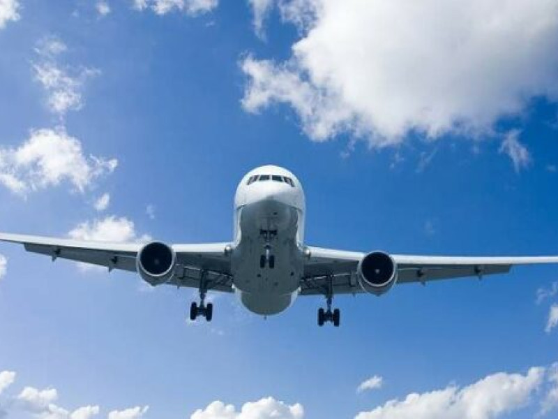 Avión