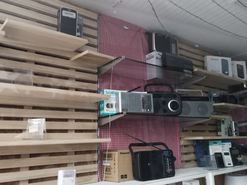 El escaparate de Lagares quedó medio arrasado