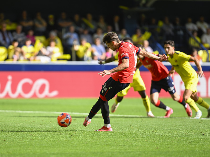 Aimar transforma un penalti, en el Villarreal - Osasuna
