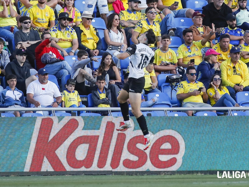 Diego López se marcó un partidazo en Gran Canaria