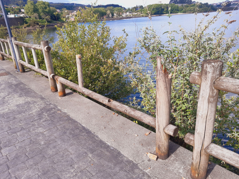 Algunas barandillas han desaparecido