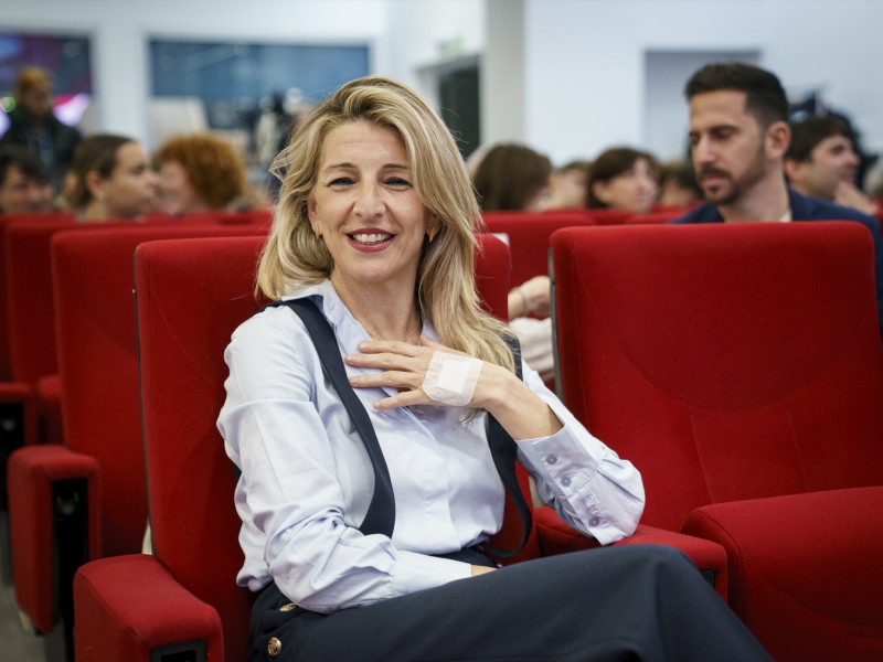La vicepresidenta segunda y ministra de Trabajo y Economía Social, Yolanda Díaz clausura el acto 'Un PERTE al servicio de las personas y el planeta. Proyectos inspiradores para transformar el futuro'