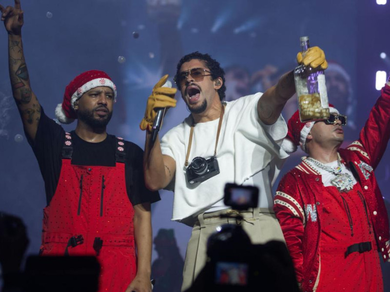 Bad Bunny, el ícono global del reggaetón y el trap latino, llevará su “DeBÍ TiRAR MáS FOToS World Tour” a Barcelona el 22 de mayo de 2026