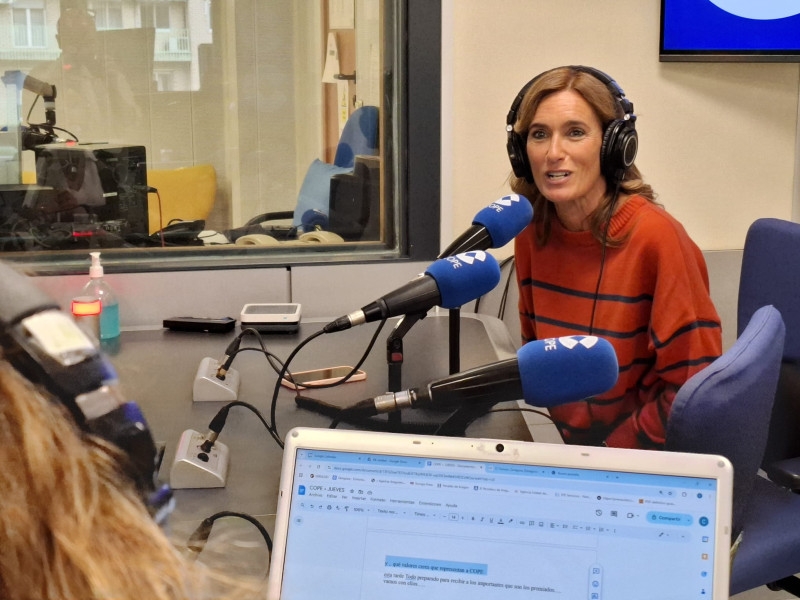 Momento de la entrevista a Ana Orúe sobre los Premios Valores 2025.