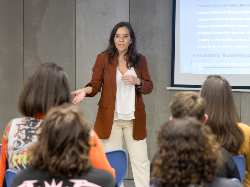 Inés Rey, cara a cara con los jóvenes