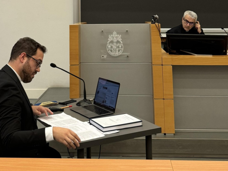 Óscar Fernández Expósito defendió su tesis doctoral en Roma en octubre de 2024
