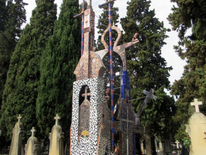 Sepulturas en el cementerio de Logroño
