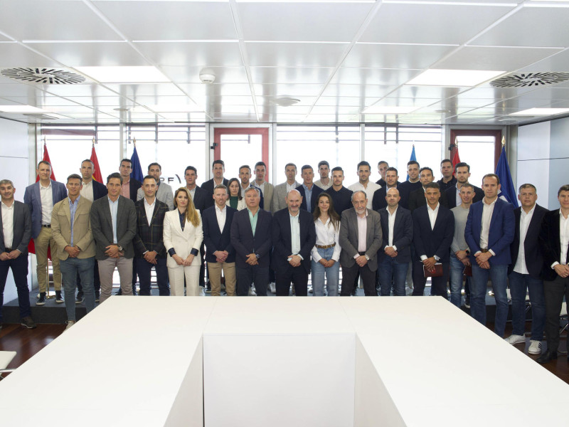 Reunión árbitros con Louzán en la RFEF