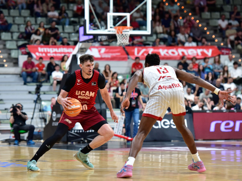 Rodions Kurucs volvió a ser clave