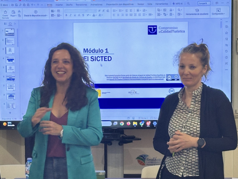 Almuñécar pone en marcha un programa de formación dirigido a los empresarios sobre SICTED