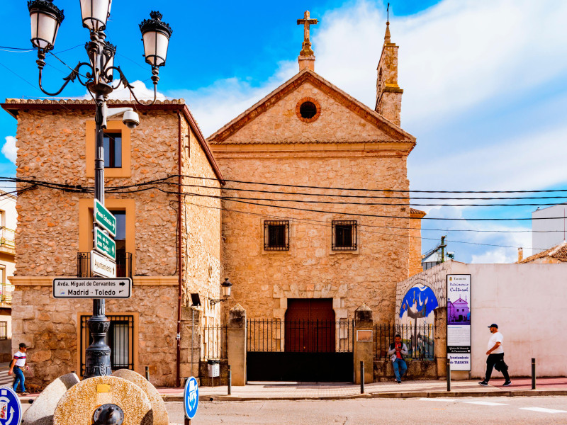 El Convento de San Francisco es un edificio histórico del siglo XVII, perteneciente a la comunidad de los Hermanos Franciscanos Conventuales. Tarancón.