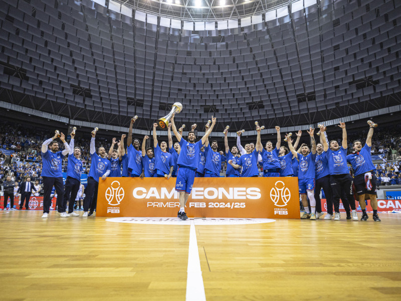 Álex Barrera se despide del baloncesto tras lograr el ascenso del San Pablo Burgos a la ACB