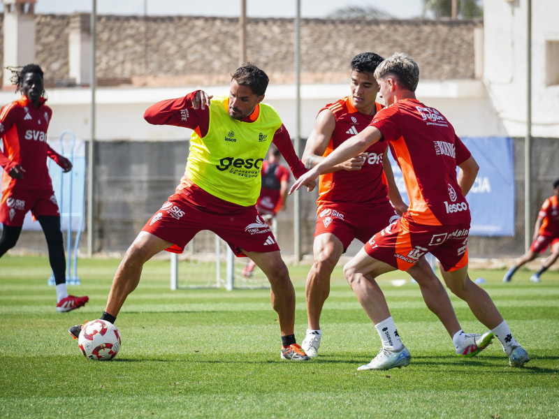 El Real Murcia prepara el partido frente al Sanluqueño