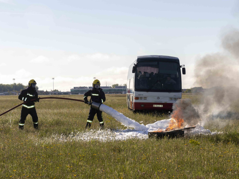 Simulacro en la Base Aérea de Villanubla, en Valladolid