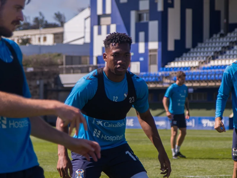 Anthony Landázuri, en un entrenamiento del CD Tenerife