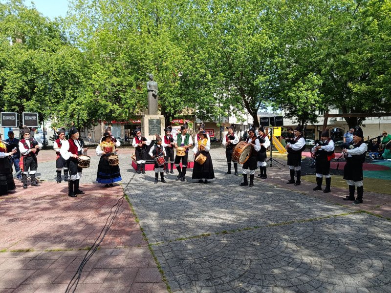 Actuación del Real Coro Toxos e Flores al mediodía en San Xoán