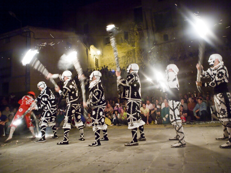 Imagen de archivo de la Contradanza de Cetina.