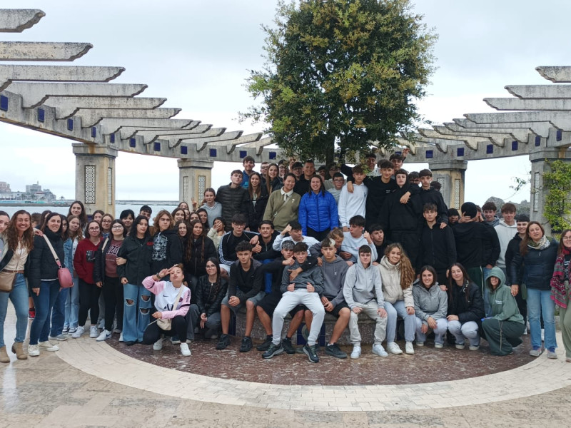 Los jóvenes de Paiporta durante su visita a Cantabria