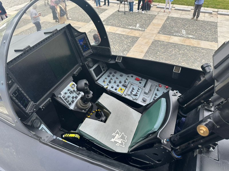 Cabina del Eurofighter desde fuera