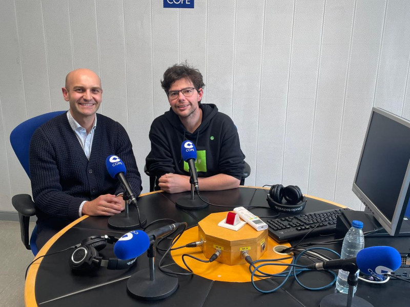 Ignacio Ortega en el estudio de COPE Segovia
