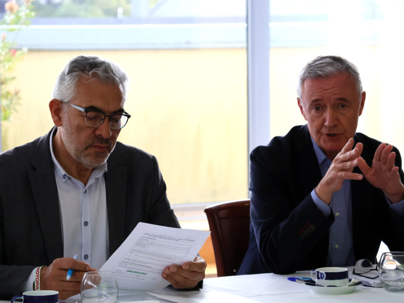 Miguel Fernández durante la reunión del comité del Lugo Transforma