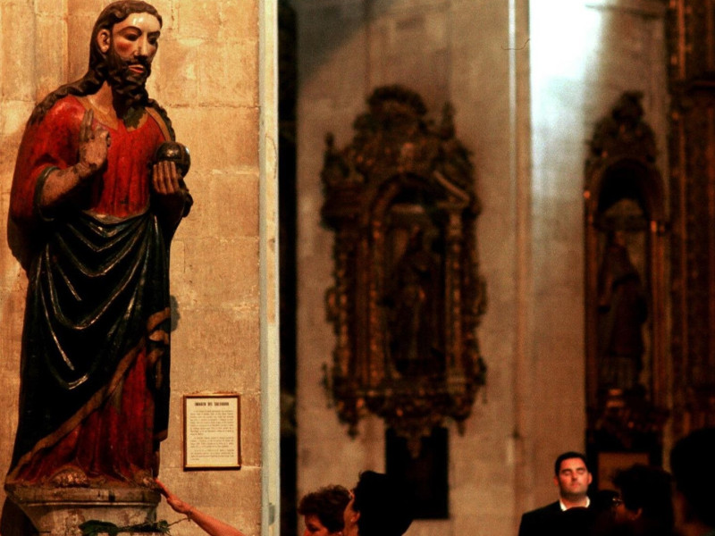 Imagen de El Salvador en la Catedral de Oviedo