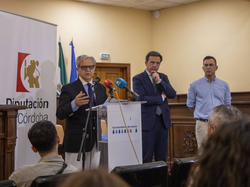 Fuentes interviene en la presentación de los resultados del programa 'Sueña y Crea' en Lucena..La Diputación de Córdoba ha concedido un total de 164 ayudas para la creación de nuevos negocios autónomos en la provincia de Córdoba, en el marco del programa 'Sueña y Crea', una iniciativa destinada al fomento del autoempleo y a personas trabajadoras por cuenta propia o autónomas menores de 45 años.POLITICA ANDALUCÍA ESPAÑA EUROPA CÓRDOBA ECONOMIADIPUTACIÓN DE CÓRDOBA