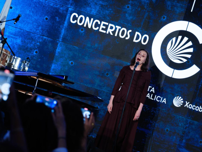 Luz Casal durante la presentación