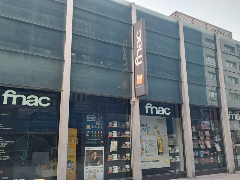 FNAC A Coruña plaza de Lugo