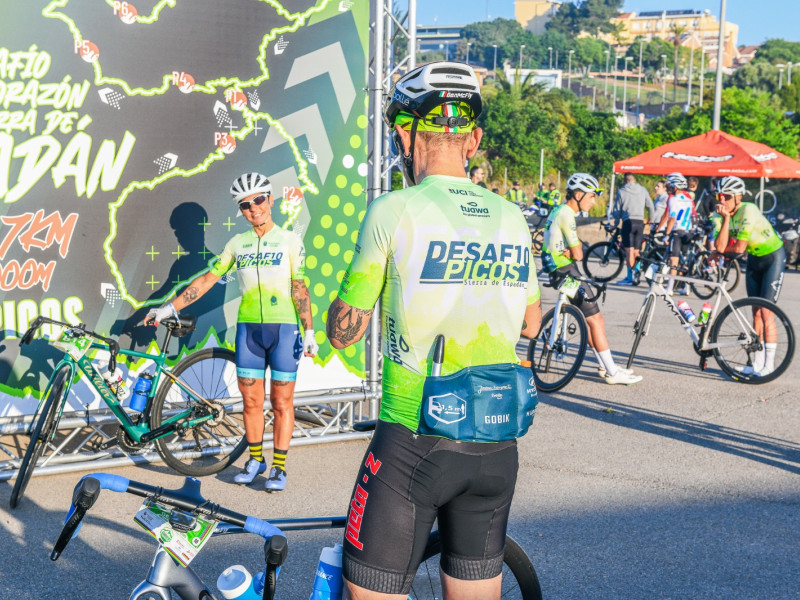 ciclistas no profesionales