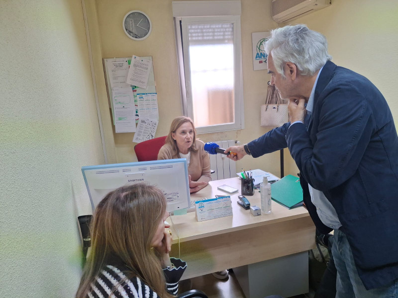 Los profesores expresan a Fernando de Haro su preocupación por la relación con los padres