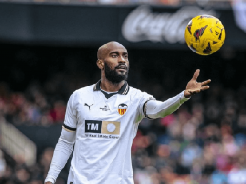 Ha disputado 137 partidos con la camiseta valencianista