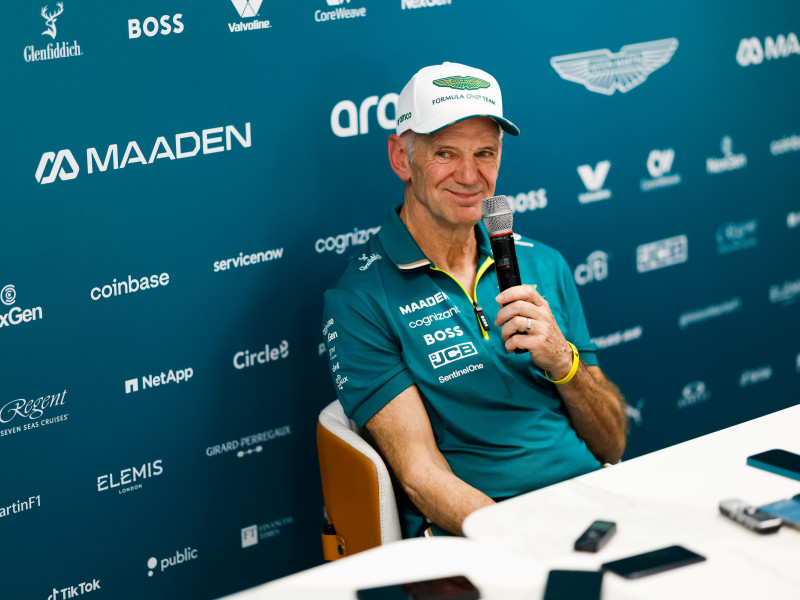 Adrian Newey habló con algunos medios especializados el jueves en Montecarlo.
