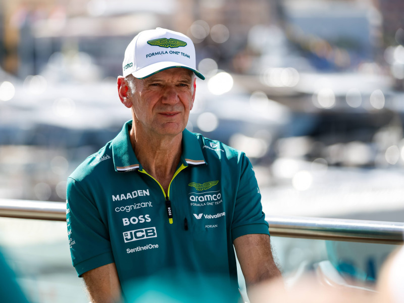 Adrian Newey, en Montecarlo con los colores de Aston Martin.