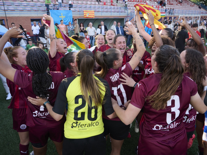 El DUX Logroño regresa a Primera, la élite del fútbol femenino español