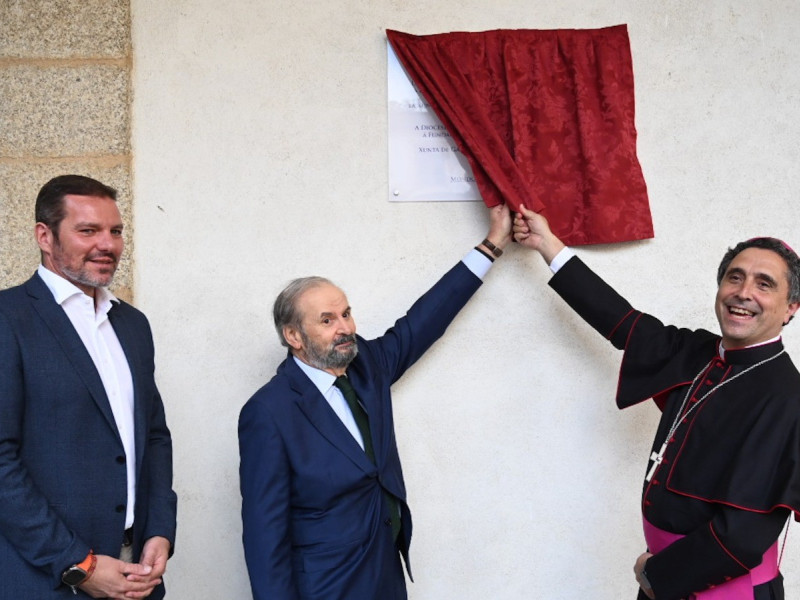 Inauguración de la nueva iluminación de la Catedral de Mondoñedo