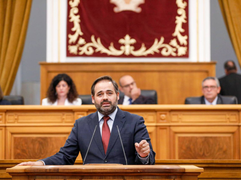 Intervención de Paco Núñez en el pleno de las Cortes