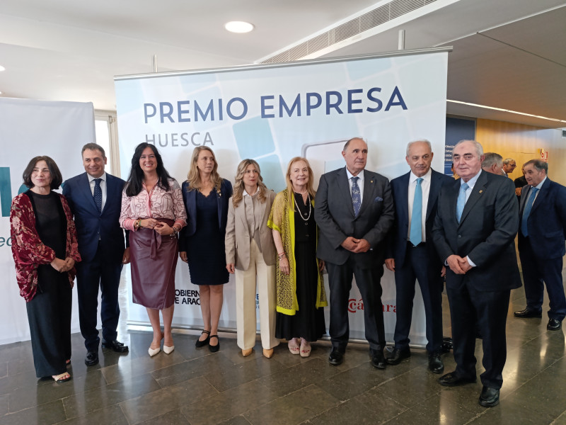 Autoridades Premio empresa Huesca